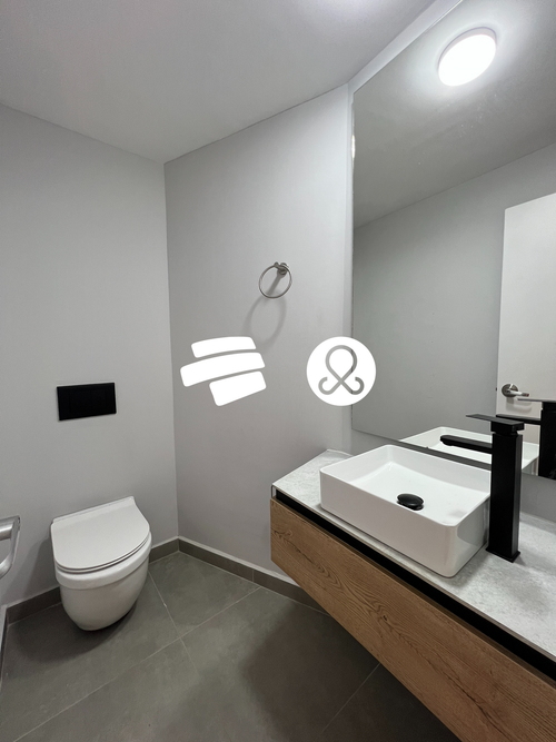 Apartamento de 3 alcobas en venta en El Poblado, Medellín, 131 m² · foto 8 de 19