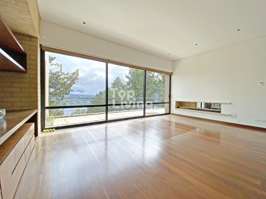 Casa en venta en Centro, La Calera · foto 2 de 24