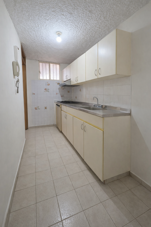 Apartamento de 3 alcobas en venta en Provenza, Bucaramanga, 118 m² · foto 2 de 9