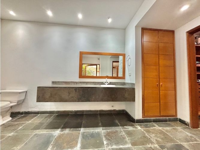 Casa de 7 alcobas en venta en Santa Monica, Cali, 370 m² · foto 8 de 20