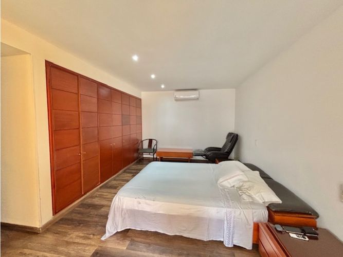 Casa de 7 alcobas en venta en Santa Monica, Cali, 370 m² · foto 15 de 20