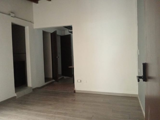 Oficina en arriendo en Laureles, Medellín, 200 m² · foto 7 de 17