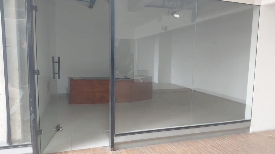 Local en arriendo en Laura Vicuña, Chía, 24 m² · foto 3 de 5