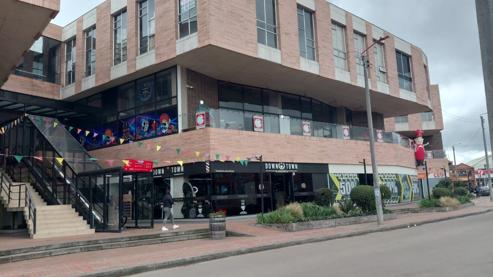 Retail space for rent in Laura vicuña, Chía