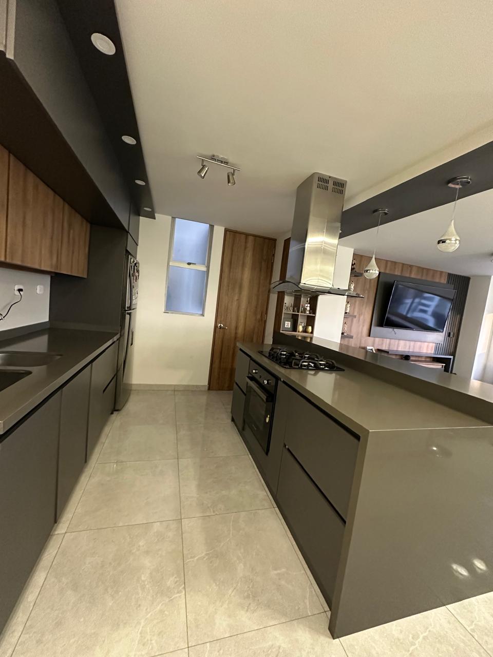 Apartamento en venta en La Francia, Manizales · foto 4 de 19