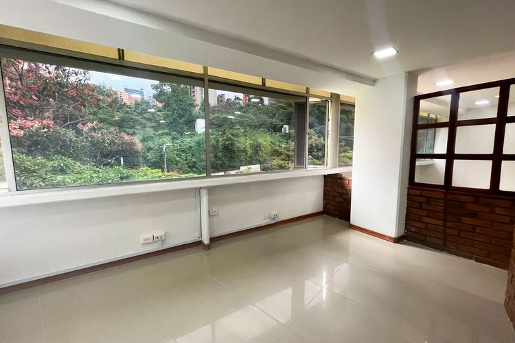 Oficina en arriendo en Villa Carlota, Medellín, 60 m² · foto 6 de 11