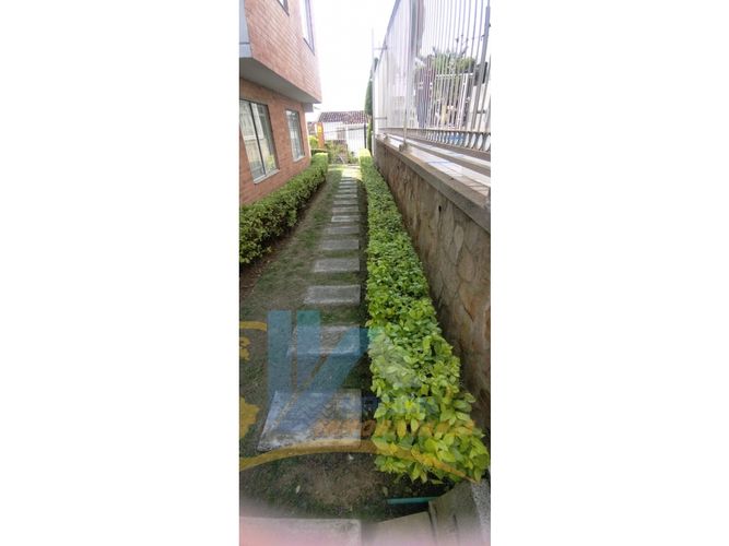 Apartamento de 3 alcobas en venta en Diamante 2, Bucaramanga, 80 m² · foto 3 de 24