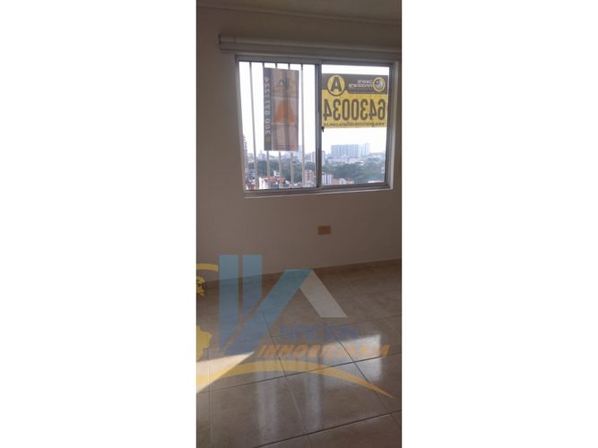 Apartamento de 3 alcobas en venta en Diamante 2, Bucaramanga, 80 m² · foto 20 de 24