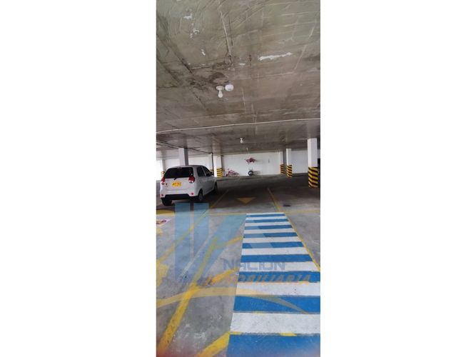Apartamento de 3 alcobas en venta en Diamante 2, Bucaramanga, 80 m² · foto 23 de 24