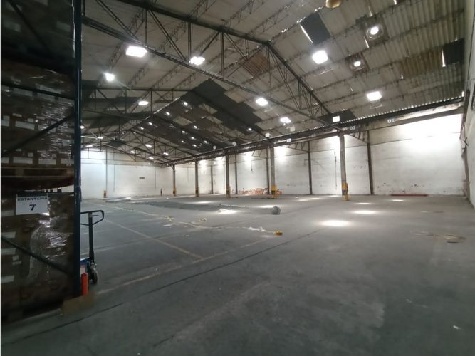Bodega en venta en Suramerica, Itagüí · foto 16 de 24