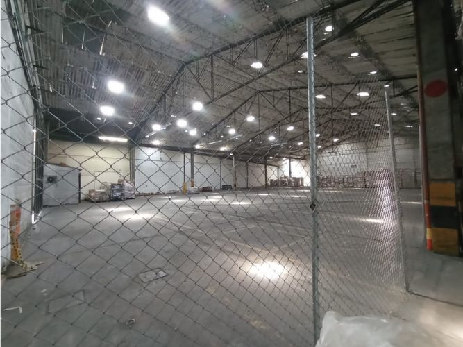 Bodega en venta en Suramerica, Itagüí · foto 17 de 24