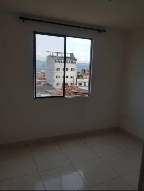 Apartamento de 3 alcobas en venta en Comuneros, Bucaramanga, 54 m² · foto 7 de 8