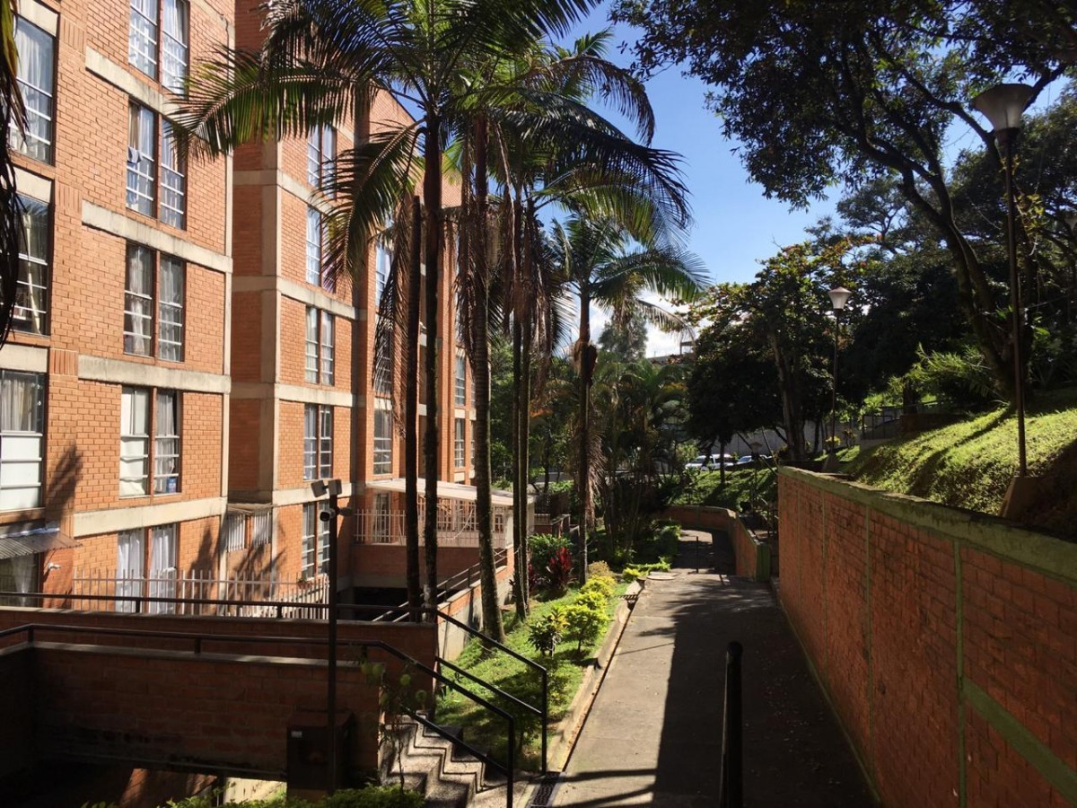 Apartamento en venta en Santa Mónica, Medellín · foto 10 de 24