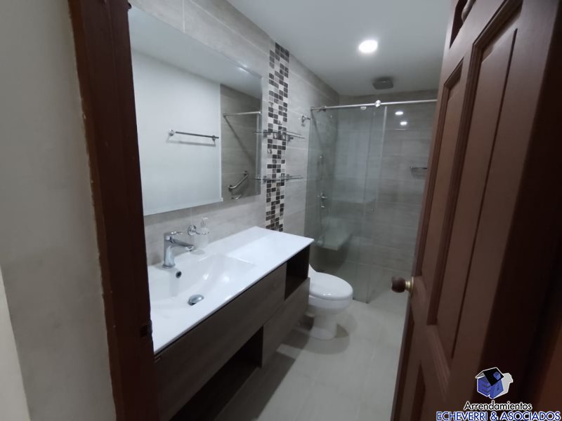 Apartamento en venta en La Magnolia, Envigado · foto 9 de 12