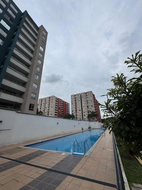 Apartamento de 1 alcoba en venta en La Flora, Cali, 37 m² · foto 10 de 24