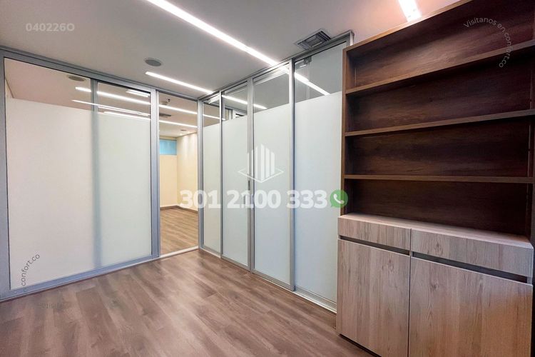 Oficina en arriendo en Milla De Oro, Medellín, 50 m² · foto 14 de 16