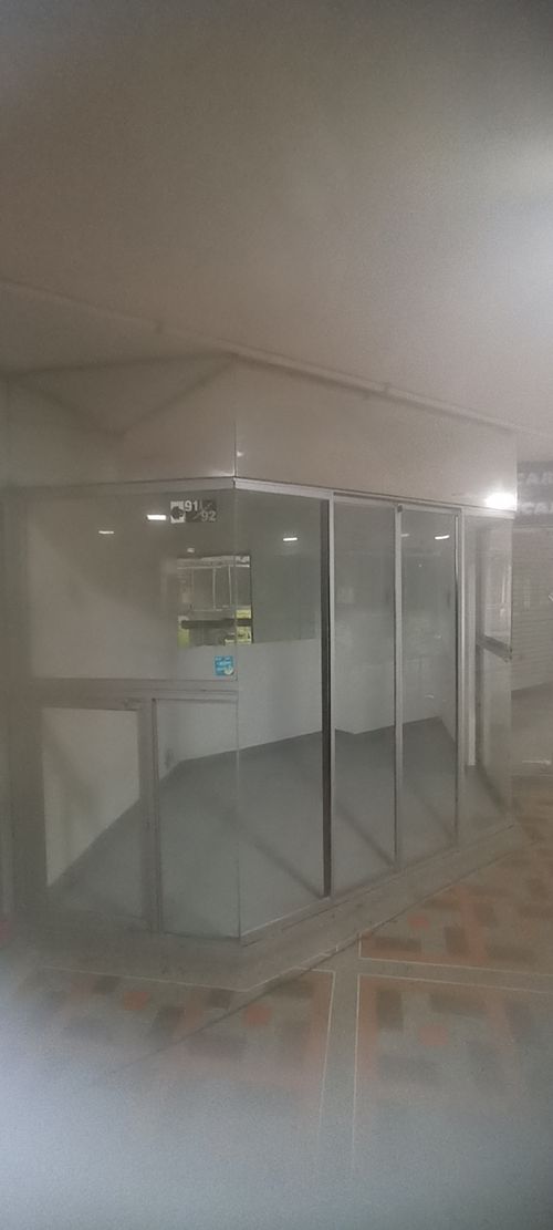 Local en arriendo en Centro, Bucaramanga, 10 m² · foto 2 de 9