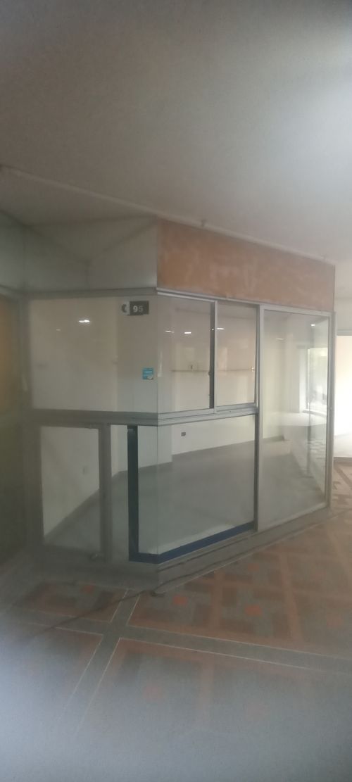 Local en arriendo en Centro, Bucaramanga, 10 m² · foto 5 de 9