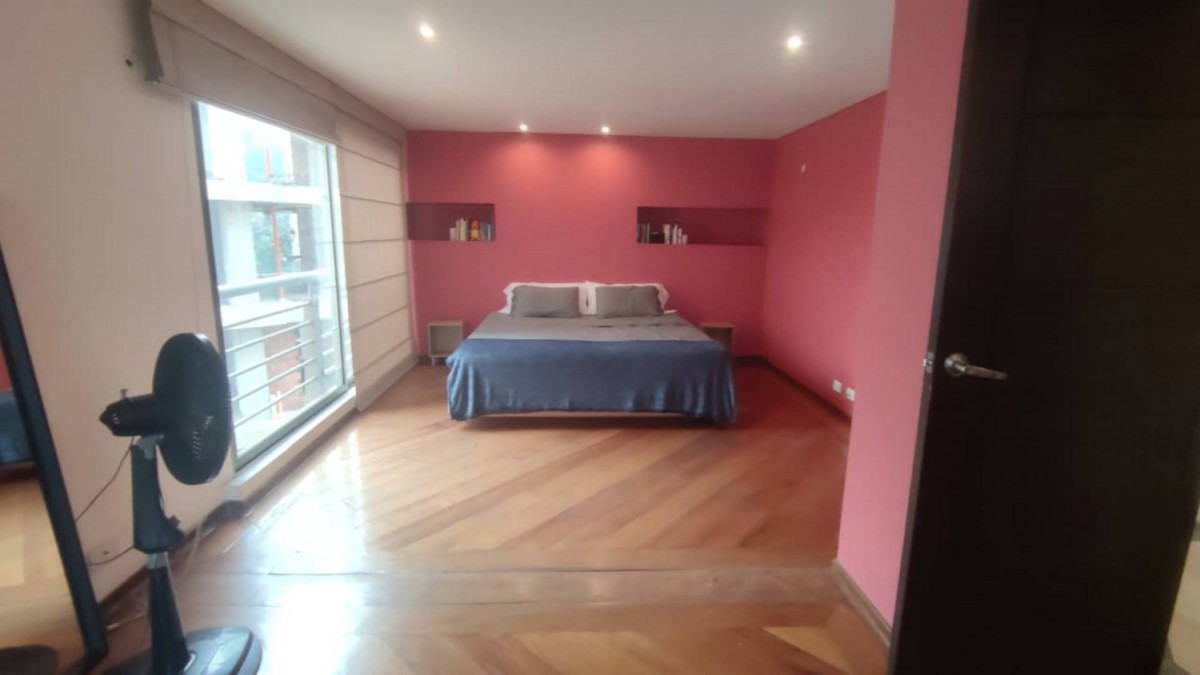 Apartamento en arriendo en El Poblado, Medellín · foto 4 de 23