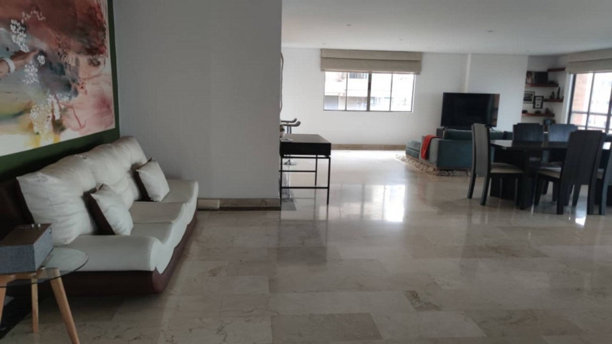 Apartamento en arriendo en El Poblado, Medellín · foto 12 de 23