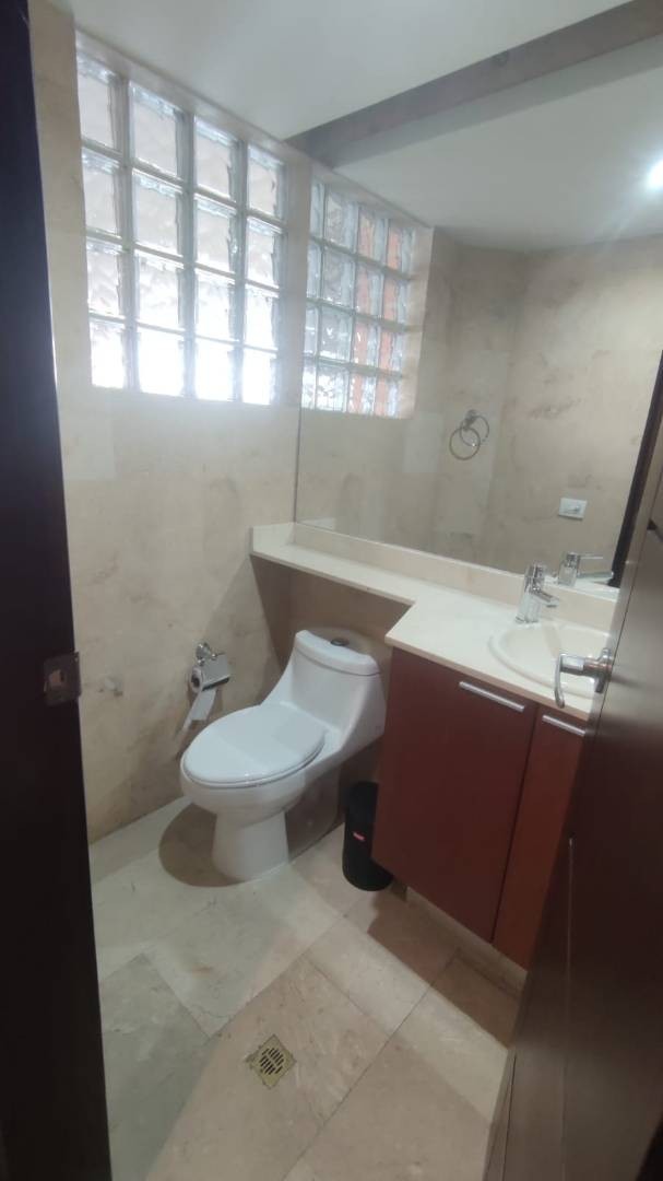 Apartamento en arriendo en El Poblado, Medellín · foto 13 de 23