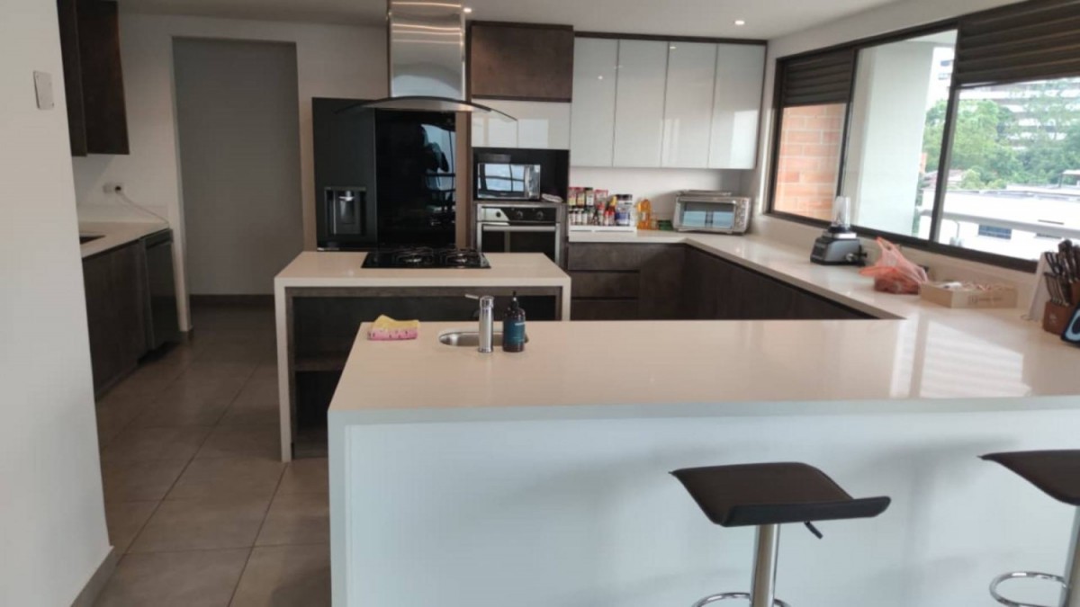 Apartamento en arriendo en El Poblado, Medellín · foto 21 de 23