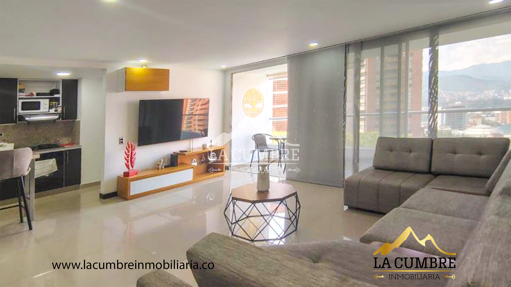 Apartamento en arriendo en Lalinde, Medellín · foto 2 de 14