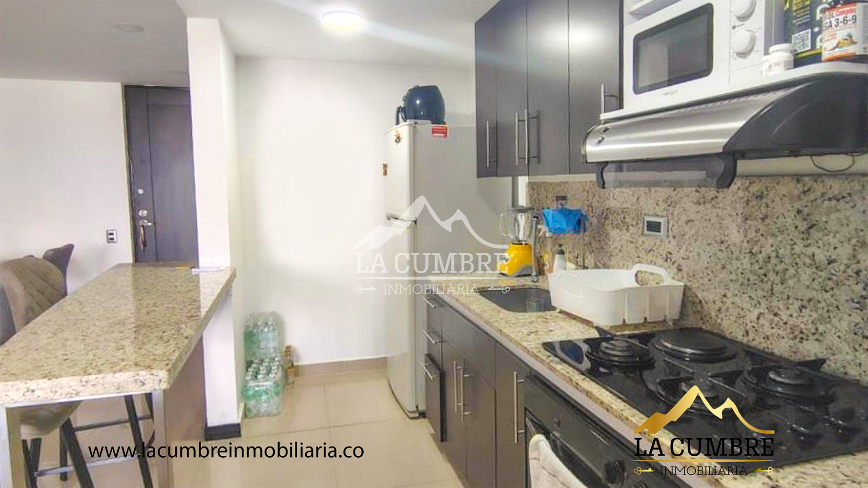 Apartamento en arriendo en Lalinde, Medellín · foto 8 de 14