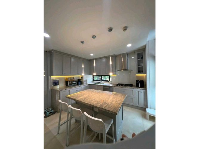 Apartamento de 3 alcobas en venta en La Arboleda, Cali, 270 m² · foto 5 de 18