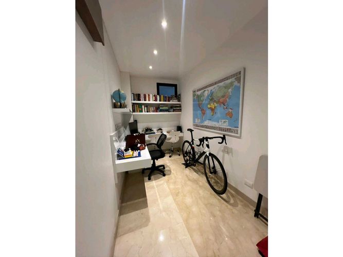 Apartamento de 3 alcobas en venta en La Arboleda, Cali, 270 m² · foto 9 de 18