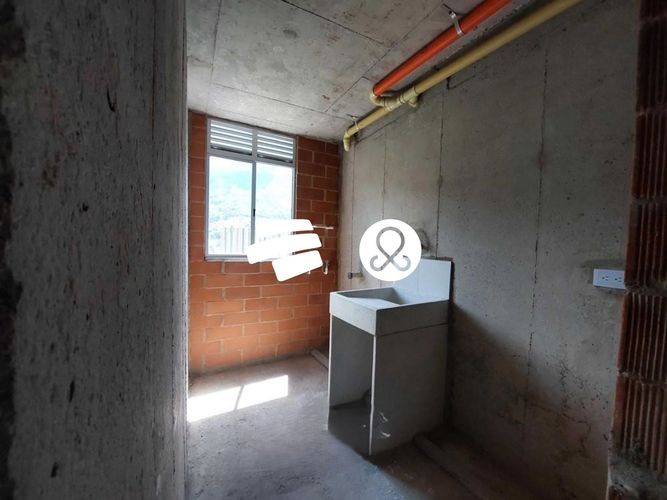 Apartamento de 3 alcobas en venta en La Primavera, Bello, 58 m² · foto 8 de 8