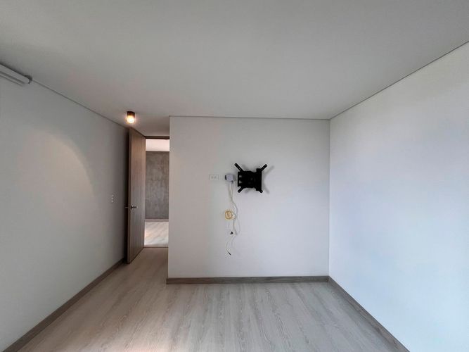 Apartamento de 2 alcobas en arriendo en Rionegro, 78 m² · foto 11 de 13