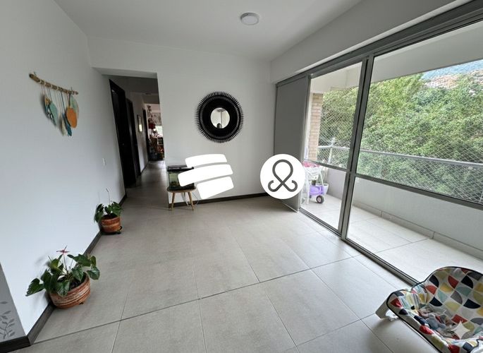 Apartamento de 3 alcobas en venta en Calasanz Parte Alta, Medellín, 100 m² · foto 2 de 23