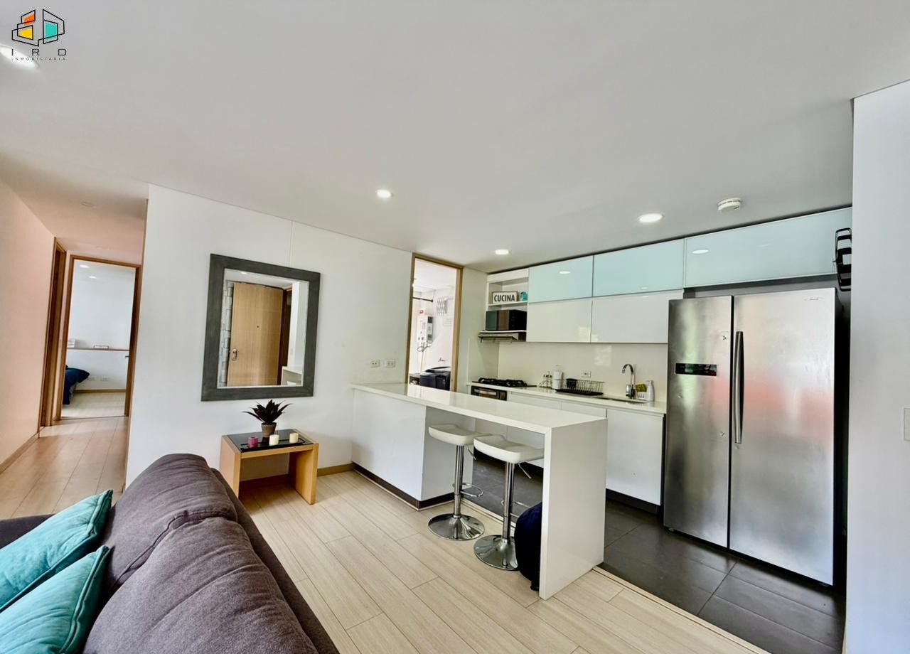 Apartamento en arriendo en Los Naranjos, Envigado · foto 8 de 24