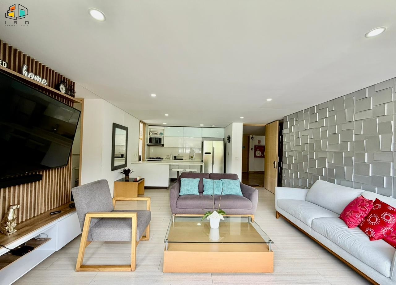 Apartamento en arriendo en Los Naranjos, Envigado · foto 5 de 24