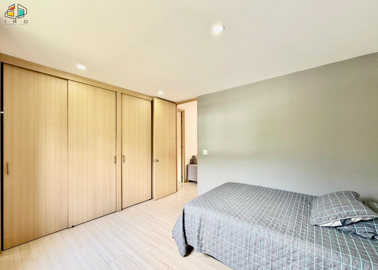 Apartamento en arriendo en Los Naranjos, Envigado · foto 23 de 24