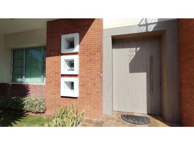 Casa de 4 alcobas en venta en Villa Campestre, Barranquilla, 613 m² · foto 3 de 24