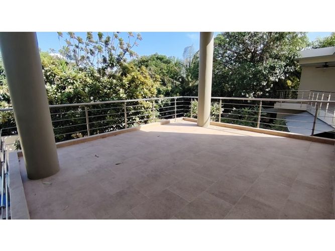 Casa de 4 alcobas en venta en Villa Campestre, Barranquilla, 613 m² · foto 24 de 24