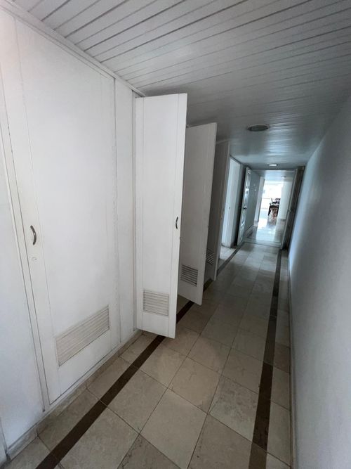 Apartamento de 5 alcobas en arriendo en Bellavista, Cali, 390 m² · foto 23 de 24