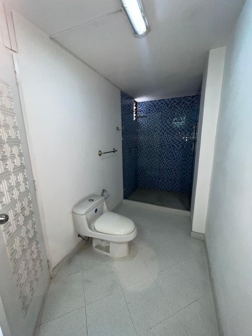 Apartamento de 5 alcobas en arriendo en Bellavista, Cali, 390 m² · foto 21 de 24