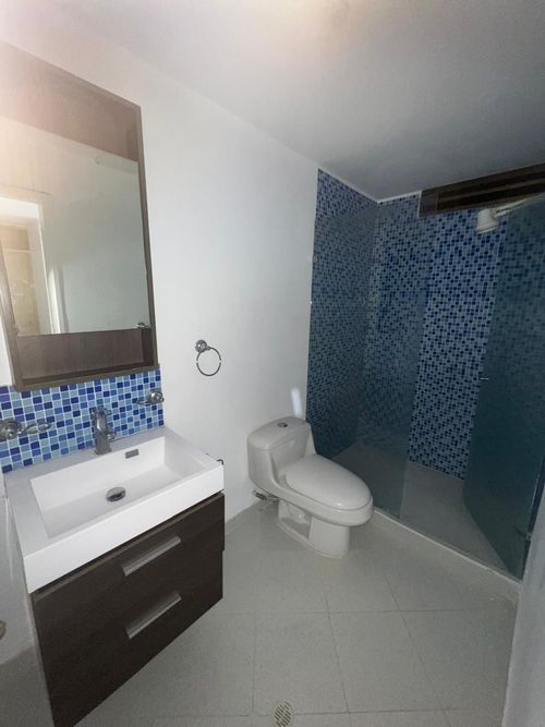 Apartamento de 5 alcobas en arriendo en Bellavista, Cali, 390 m² · foto 24 de 24