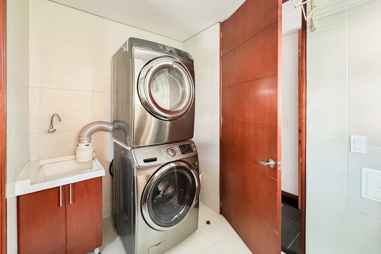 Casa de 3 alcobas en venta en Ub Los Geranios, Chía, 296 m² · foto 7 de 24