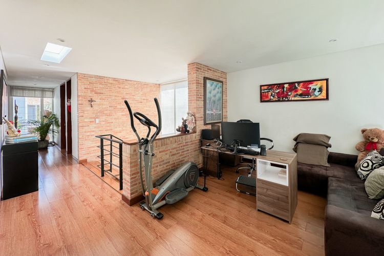 Casa de 3 alcobas en venta en Ub Los Geranios, Chía, 296 m² · foto 16 de 24