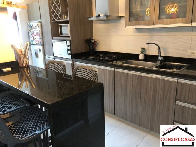 Apartamento de 3 alcobas en venta en Niquia, Bello, 80 m² · foto 3 de 24