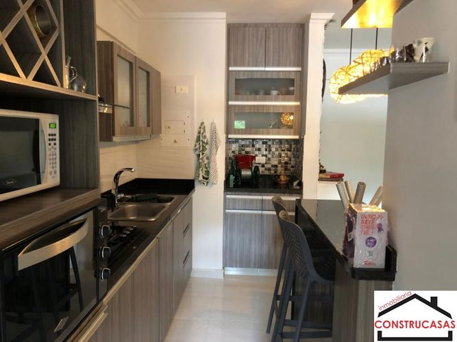 Apartamento de 3 alcobas en venta en Niquia, Bello, 80 m² · foto 4 de 24