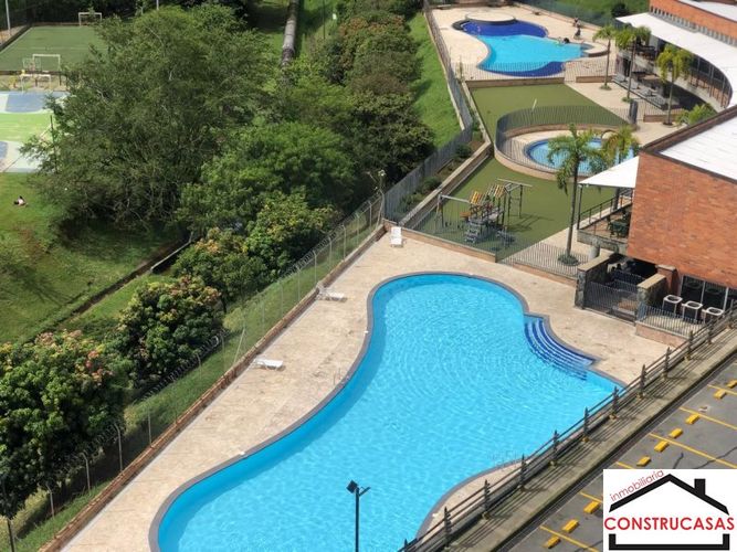 Apartamento de 3 alcobas en venta en Niquia, Bello, 80 m² · foto 10 de 24