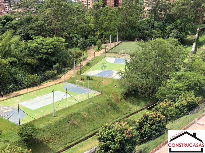 Apartamento de 3 alcobas en venta en Niquia, Bello, 80 m² · foto 14 de 24