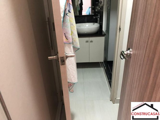 Apartamento de 3 alcobas en venta en Niquia, Bello, 80 m² · foto 21 de 24