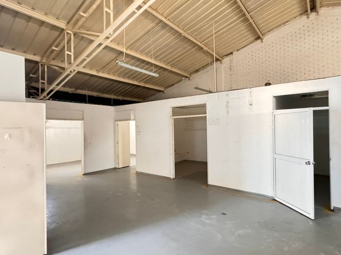 Bodega en arriendo en Acopi, Yumbo, 1600 m² · foto 7 de 15