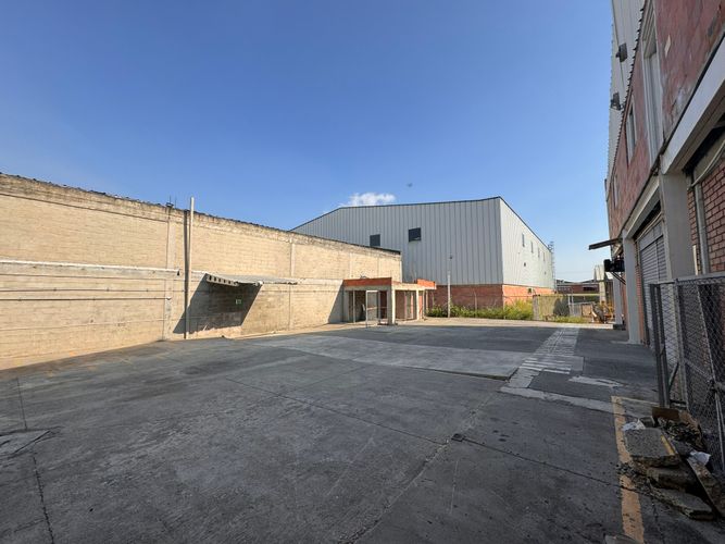 Bodega en arriendo en Acopi, Yumbo, 1600 m² · foto 12 de 15